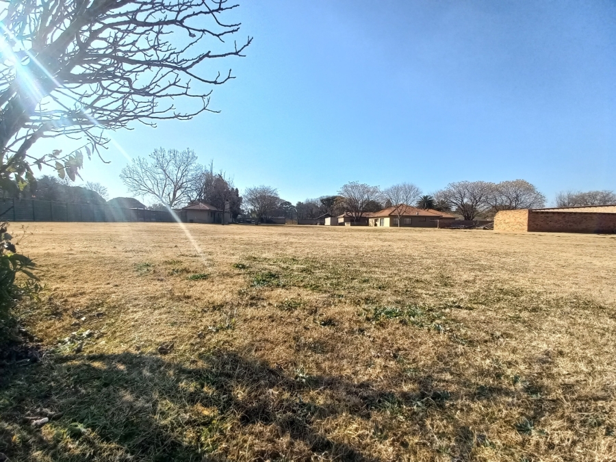 8 Bedroom Property for Sale in Rand Collieries Gauteng