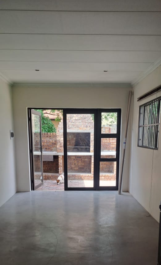 8 Bedroom Property for Sale in Rand Collieries Gauteng