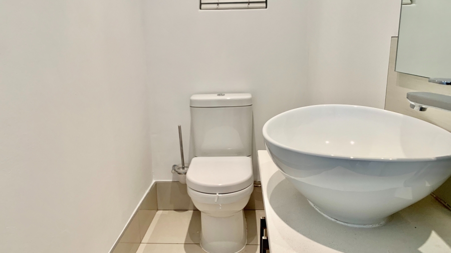 2 Bedroom Property for Sale in Hyde Park Gauteng