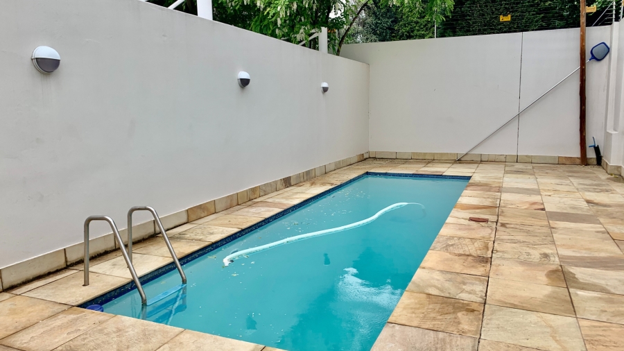2 Bedroom Property for Sale in Hyde Park Gauteng