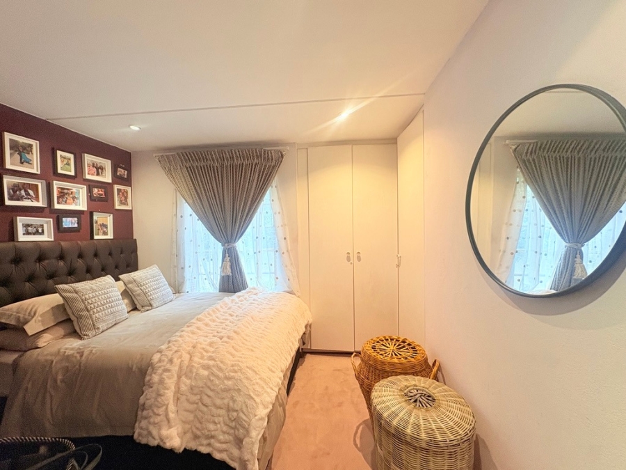 2 Bedroom Property for Sale in Hyde Park Gauteng