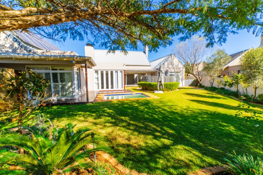 4 Bedroom Property for Sale in Serengeti Lifestyle Estate Gauteng