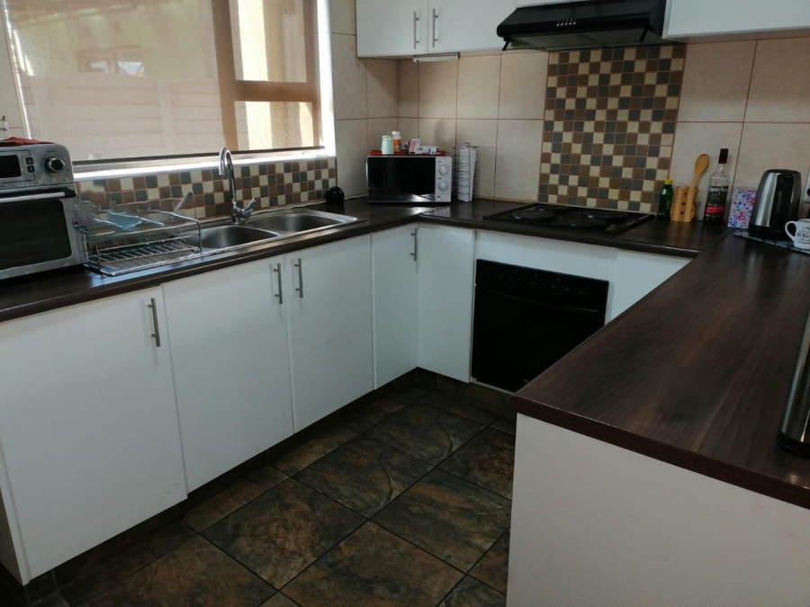 3 Bedroom Property for Sale in Dalpark Proper Gauteng