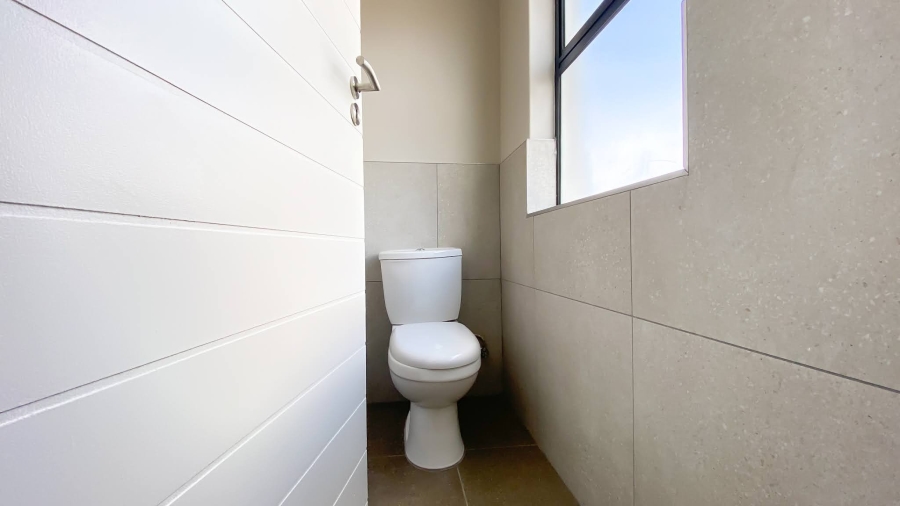 1 Bedroom Property for Sale in Montana Gauteng