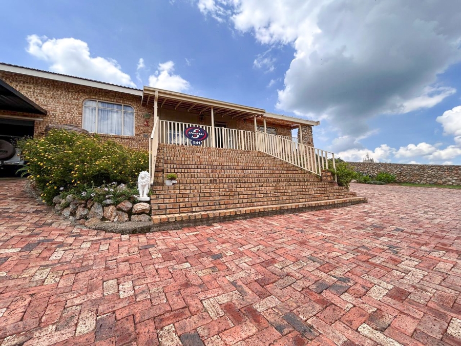 3 Bedroom Property for Sale in Vaaloewer Gauteng