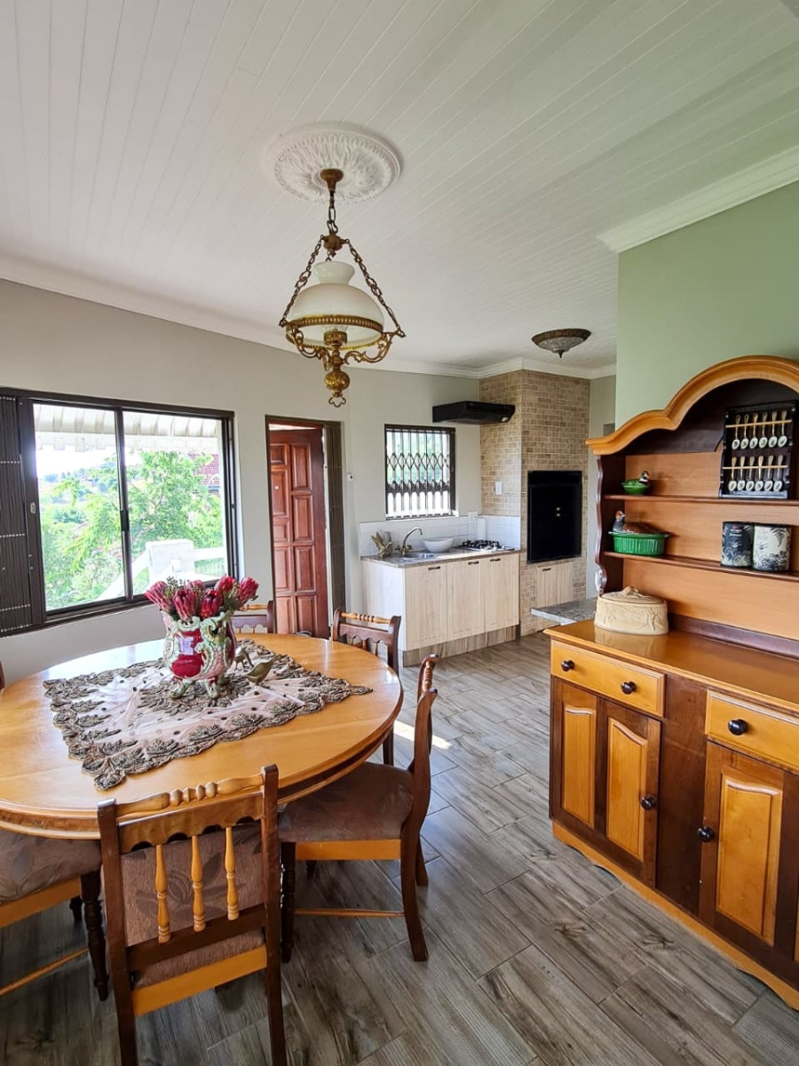 5 Bedroom Property for Sale in Vaaloewer Gauteng
