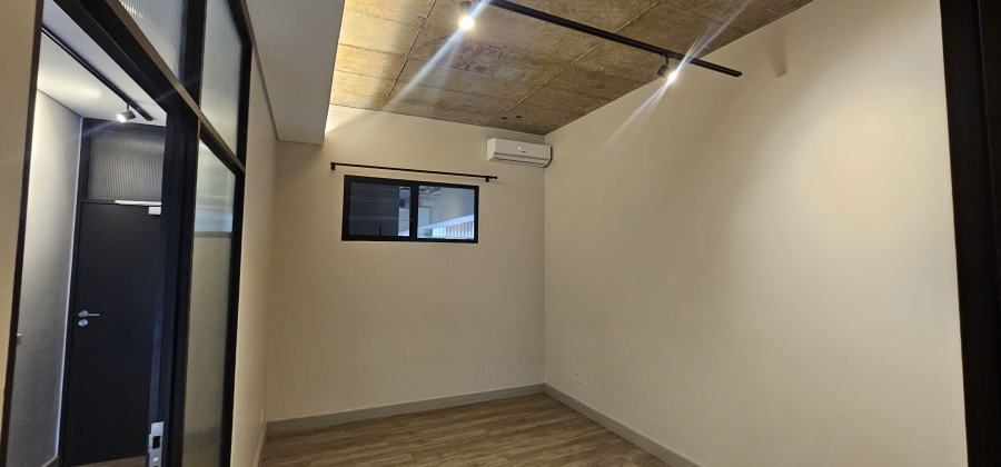 1 Bedroom Property for Sale in Sandown Gauteng