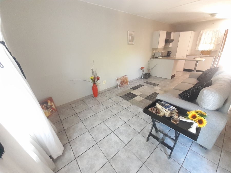 1 Bedroom Property for Sale in Ferndale Gauteng