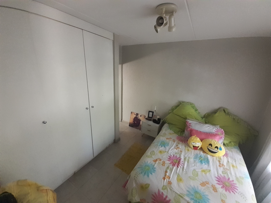1 Bedroom Property for Sale in Ferndale Gauteng