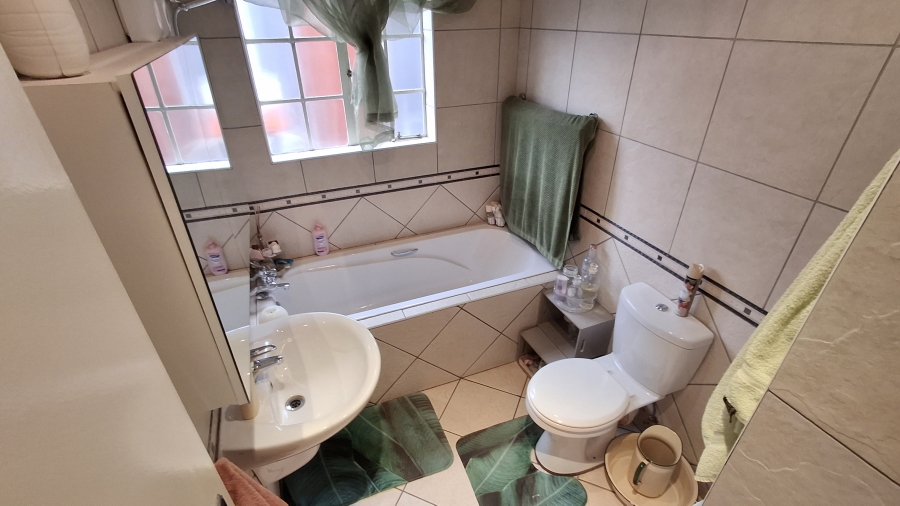 3 Bedroom Property for Sale in Montana Park Gauteng