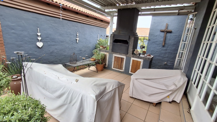 3 Bedroom Property for Sale in Montana Park Gauteng