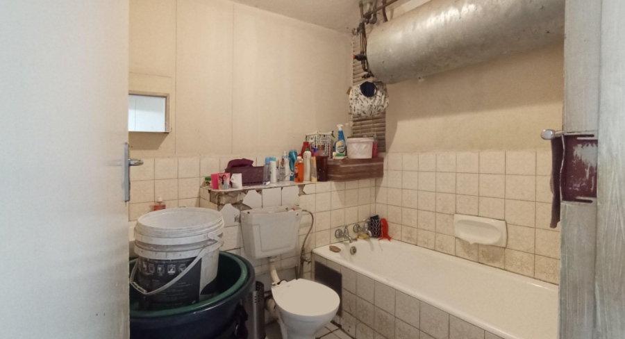 2 Bedroom Property for Sale in Pretoria West Gauteng