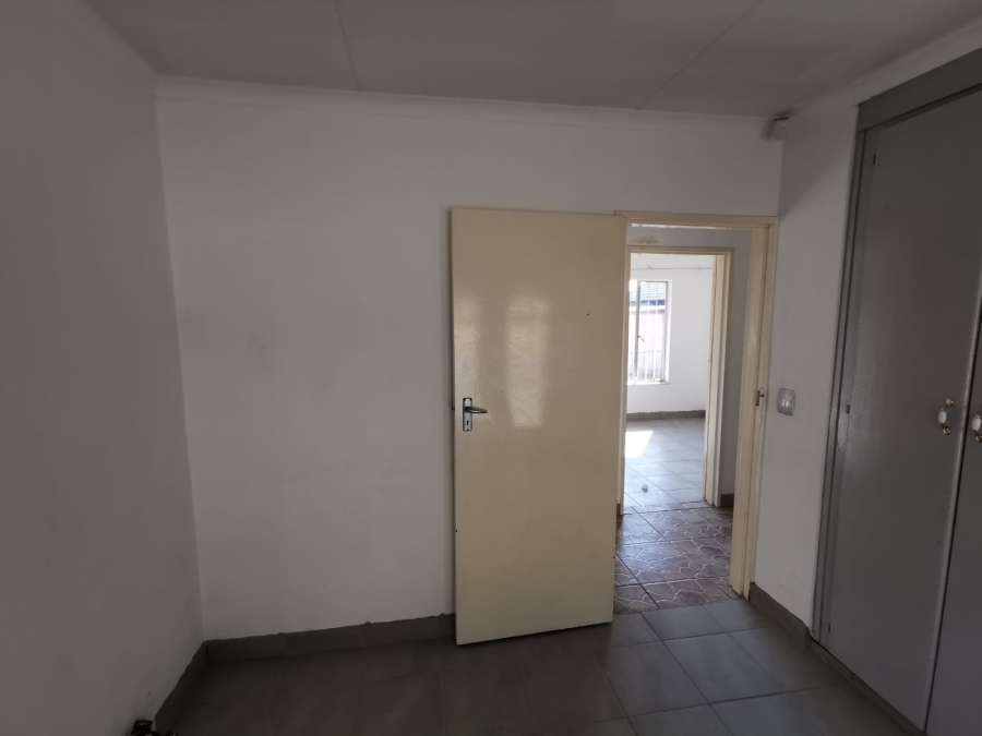 3 Bedroom Property for Sale in Albertsdal Gauteng