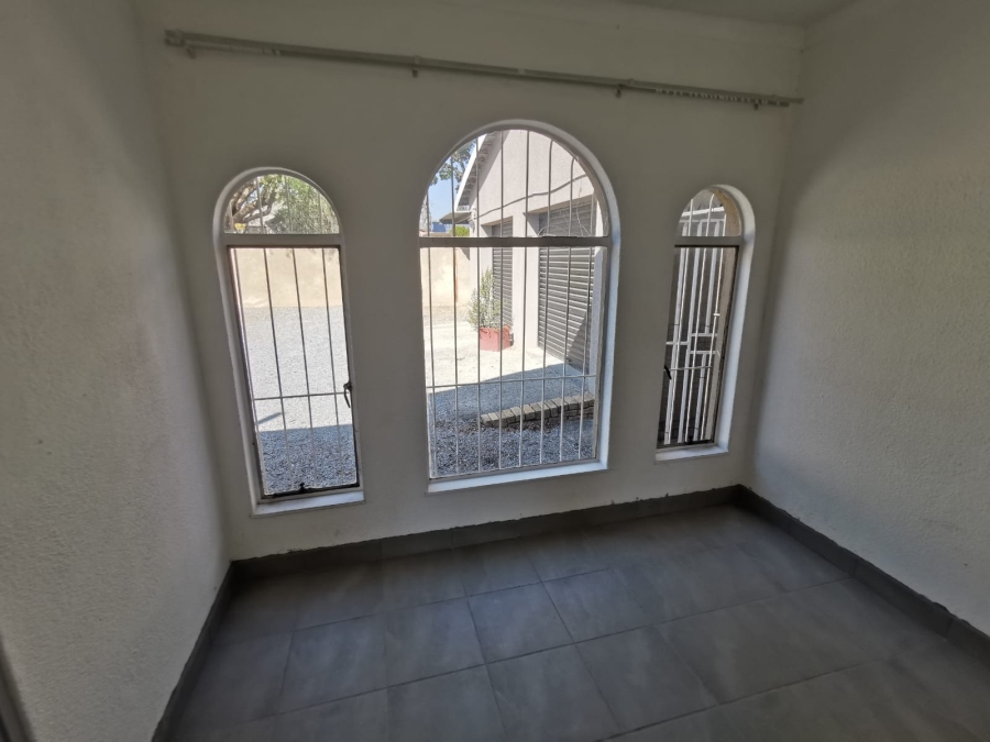 3 Bedroom Property for Sale in Albertsdal Gauteng