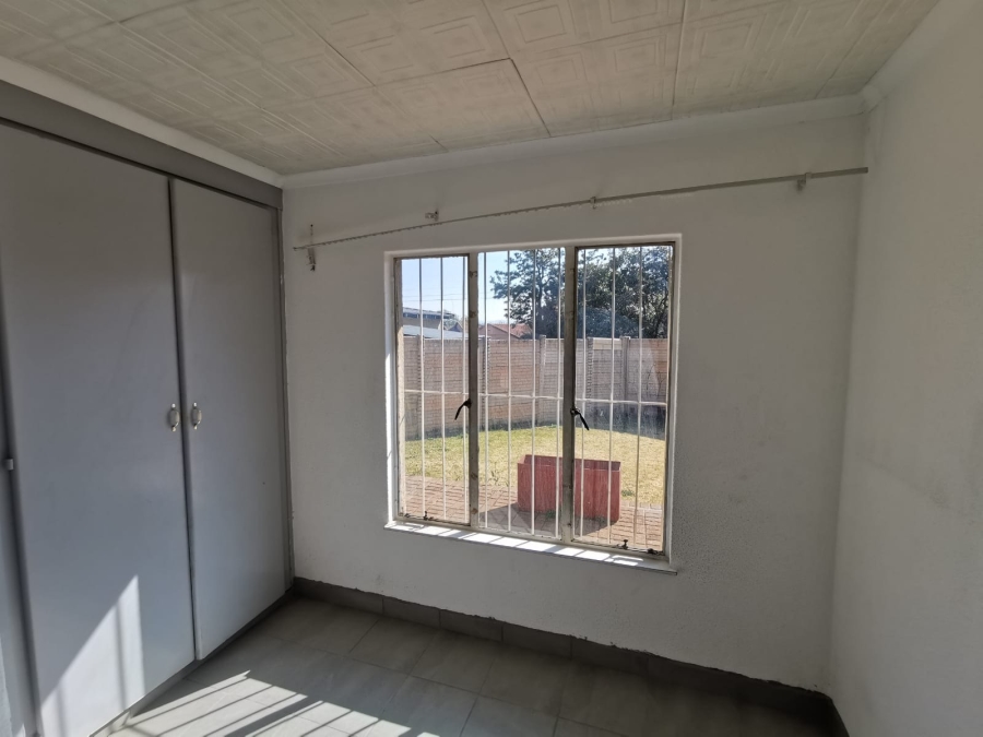 3 Bedroom Property for Sale in Albertsdal Gauteng