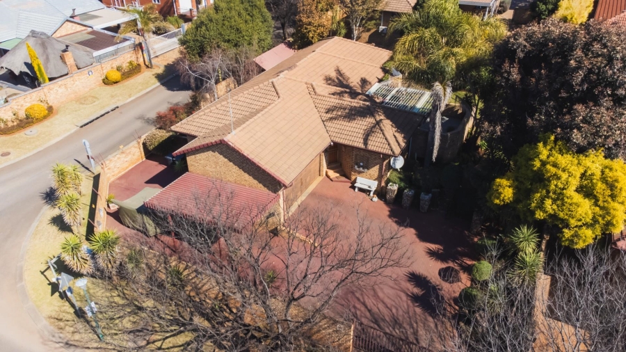 3 Bedroom Property for Sale in Highveld Gauteng