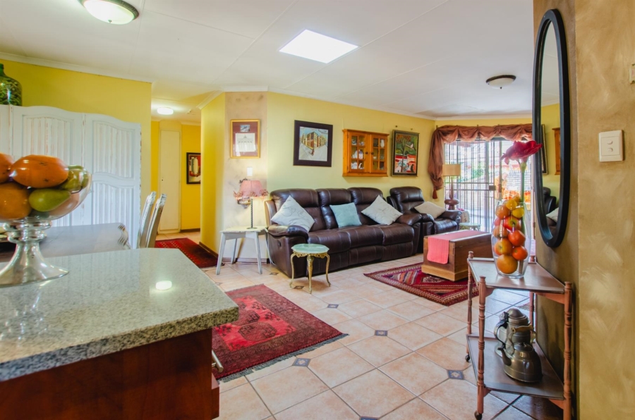 3 Bedroom Property for Sale in Highveld Gauteng