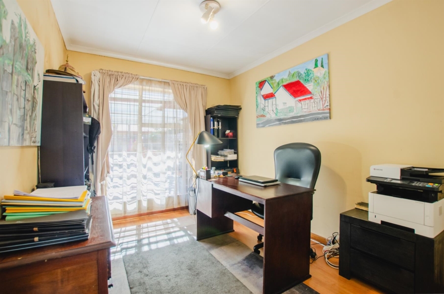 3 Bedroom Property for Sale in Highveld Gauteng