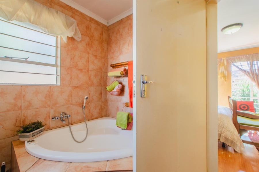 3 Bedroom Property for Sale in Highveld Gauteng