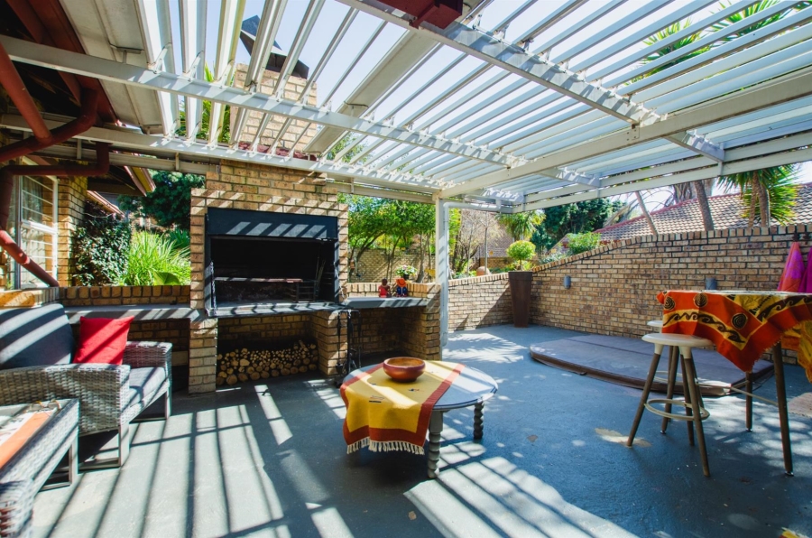 3 Bedroom Property for Sale in Highveld Gauteng