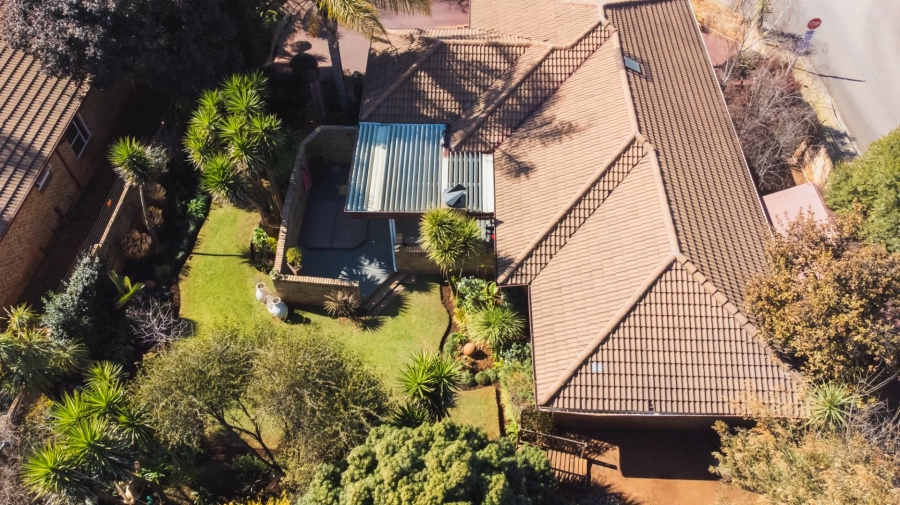 3 Bedroom Property for Sale in Highveld Gauteng
