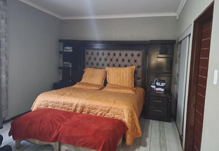 3 Bedroom Property for Sale in Dawn Park Gauteng