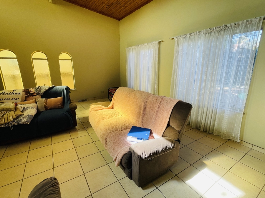 4 Bedroom Property for Sale in Dorandia Gauteng