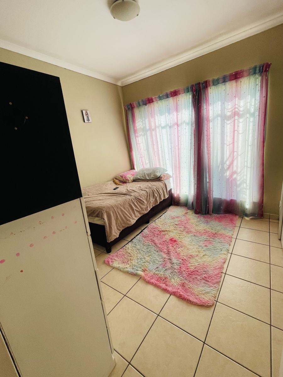 4 Bedroom Property for Sale in Dorandia Gauteng