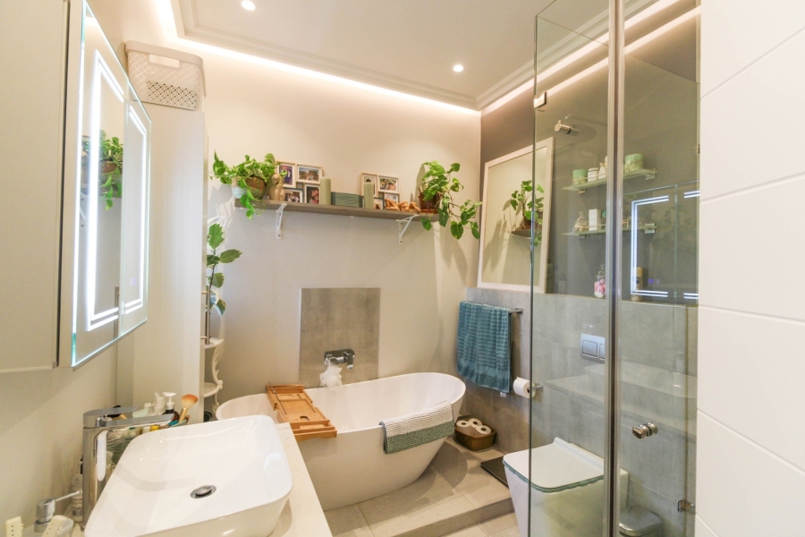 2 Bedroom Property for Sale in Bryanston Gauteng