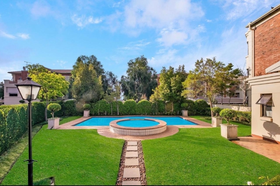 2 Bedroom Property for Sale in Bryanston Gauteng
