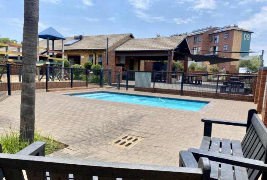 2 Bedroom Property for Sale in Montana Gauteng