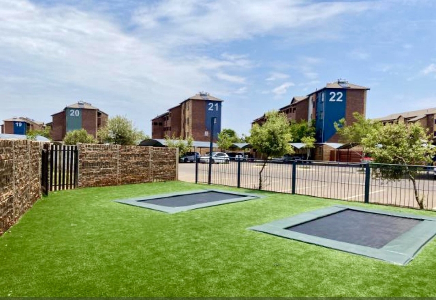 2 Bedroom Property for Sale in Montana Gauteng