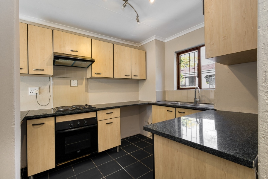 To Let 2 Bedroom Property for Rent in Sunninghill Gauteng