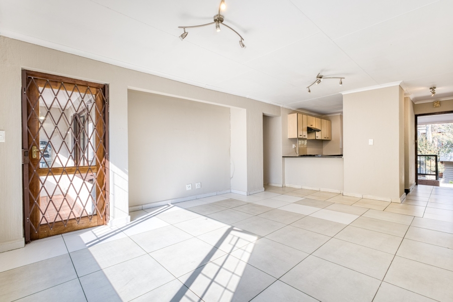 To Let 2 Bedroom Property for Rent in Sunninghill Gauteng