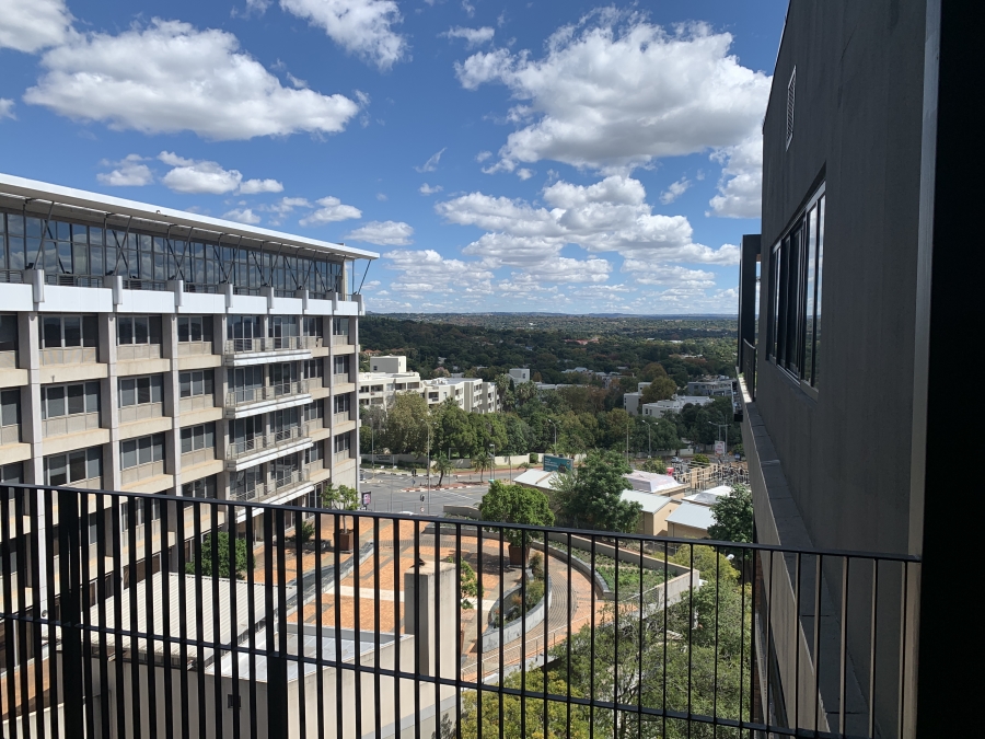 To Let 1 Bedroom Property for Rent in Sandown Gauteng