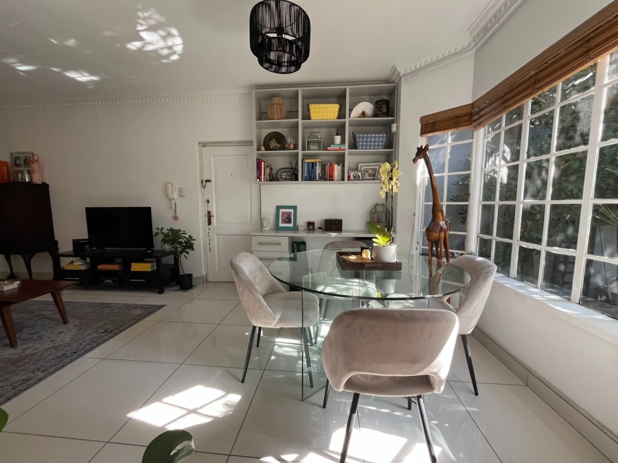 1 Bedroom Property for Sale in Illovo Gauteng