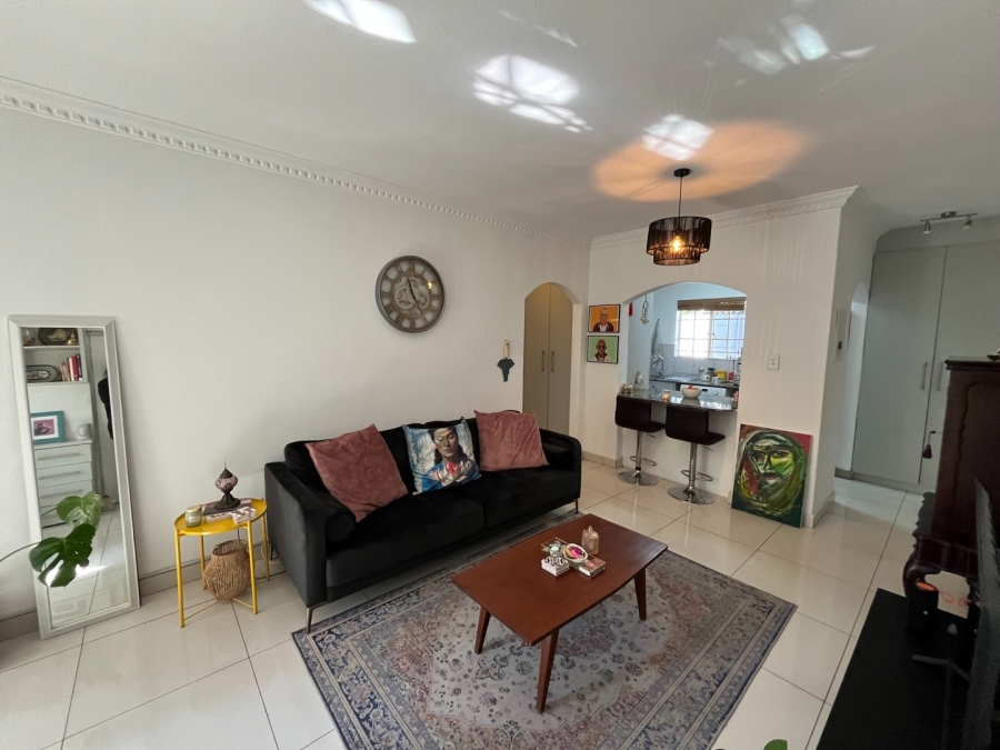 1 Bedroom Property for Sale in Illovo Gauteng