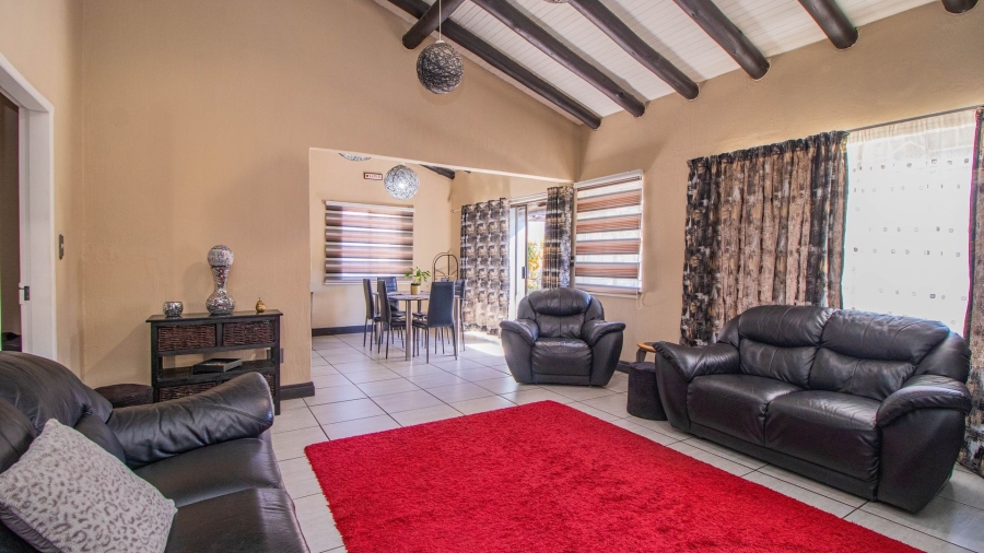 3 Bedroom Property for Sale in Glen Marais Gauteng