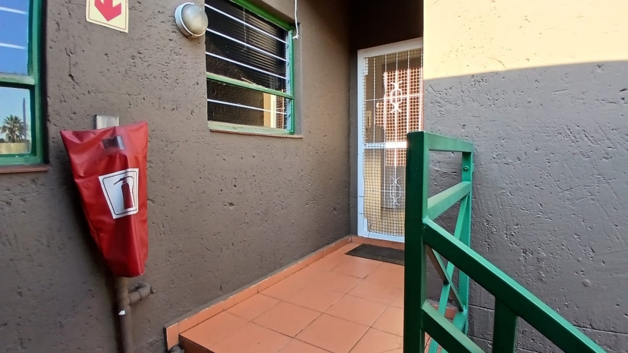 3 Bedroom Property for Sale in Wierda Park Gauteng