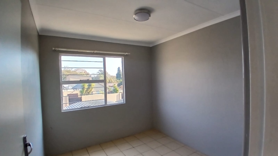 3 Bedroom Property for Sale in Wierda Park Gauteng