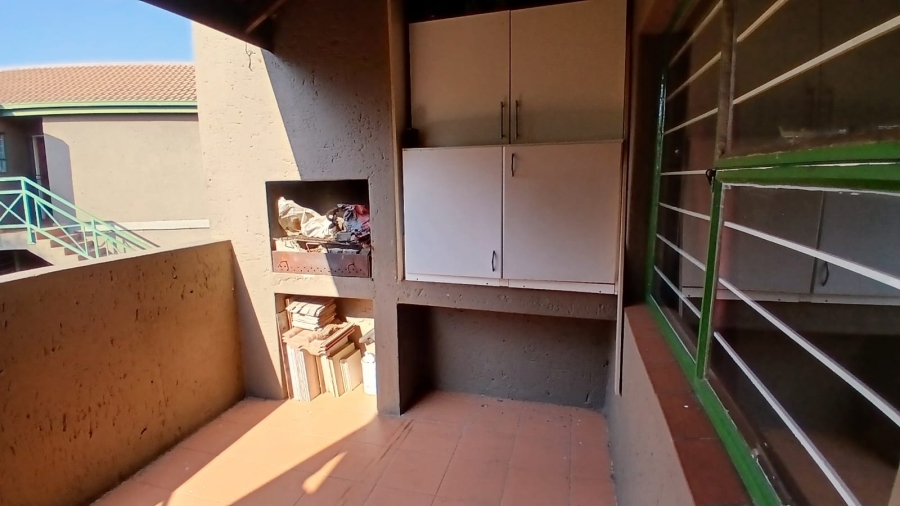 3 Bedroom Property for Sale in Wierda Park Gauteng