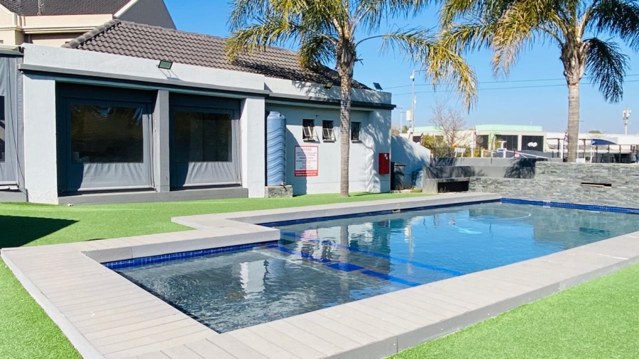 To Let 2 Bedroom Property for Rent in Erasmuskloof Gauteng
