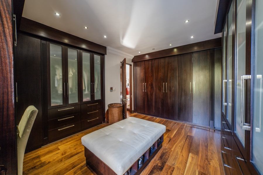 5 Bedroom Property for Sale in Dainfern Valley Gauteng