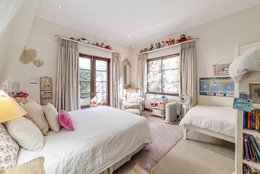 5 Bedroom Property for Sale in Dainfern Valley Gauteng