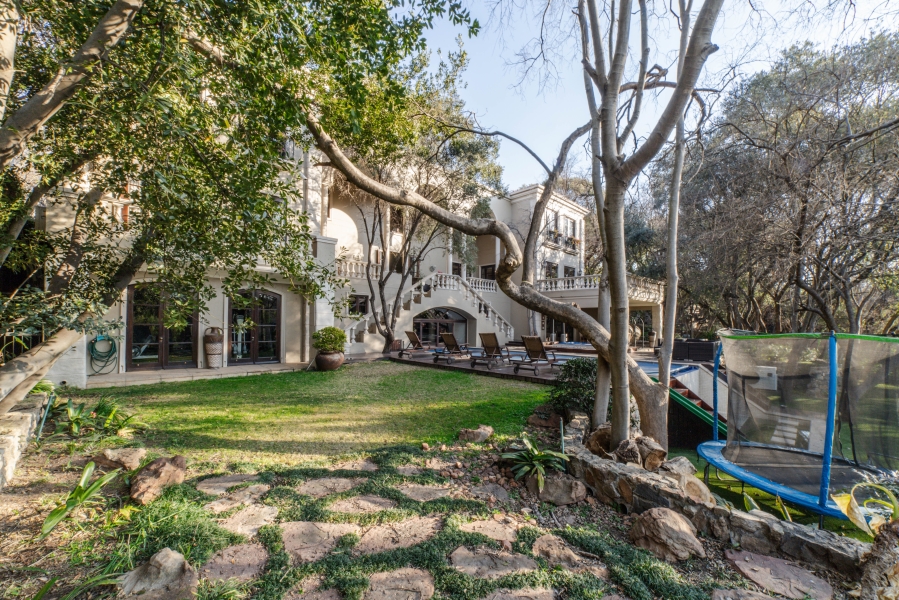 5 Bedroom Property for Sale in Dainfern Valley Gauteng