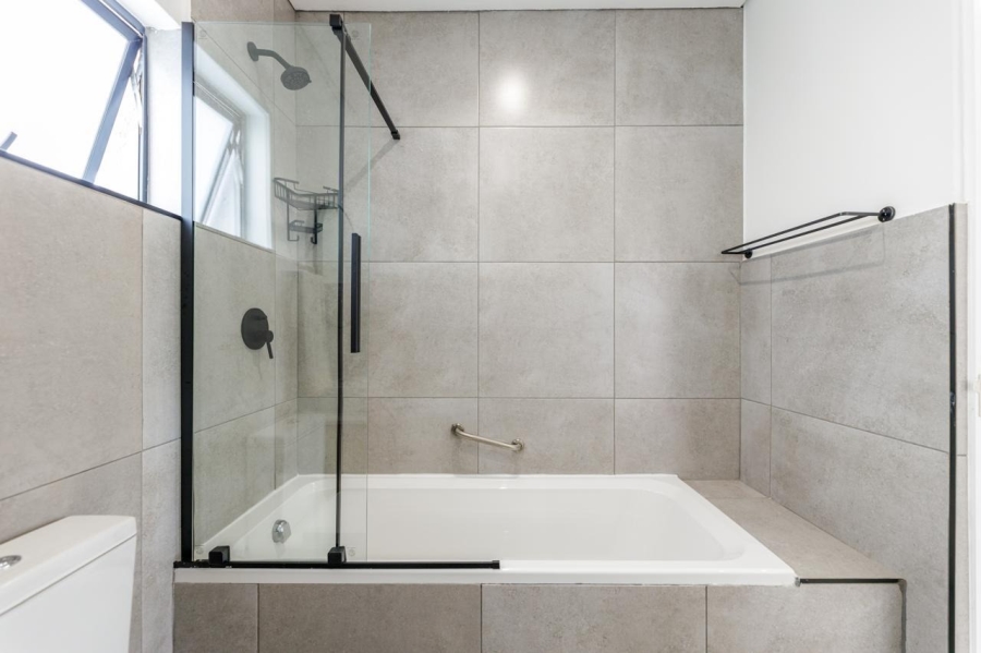 3 Bedroom Property for Sale in Linden Gauteng