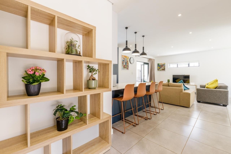 3 Bedroom Property for Sale in Linden Gauteng