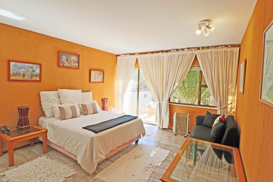 3 Bedroom Property for Sale in Bryanston Gauteng