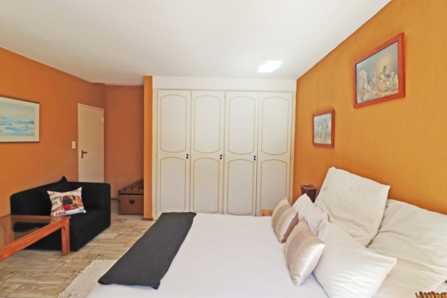 3 Bedroom Property for Sale in Bryanston Gauteng