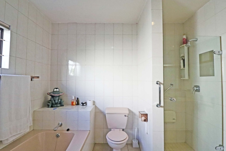 3 Bedroom Property for Sale in Bryanston Gauteng